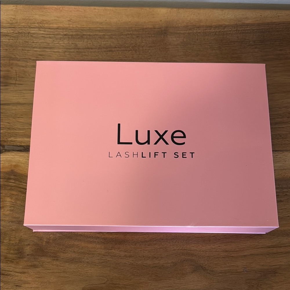 Luxe Lash Lift Set in Pink